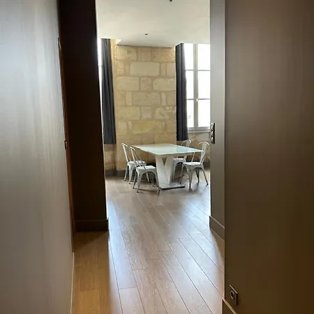Apartment Wonderful T3 In Old Town *