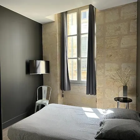 Apartment Wonderful T3 In Old Town *