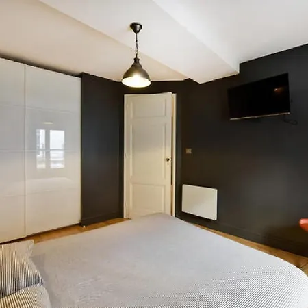 Apartment Wonderful T3 In Old Town *